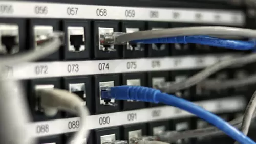 国际专线网络与SD-WAN的结合通过技术互补显著提升了企业跨境网络性能